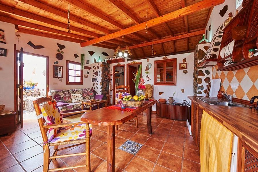 Casitas Manuel * El Paso